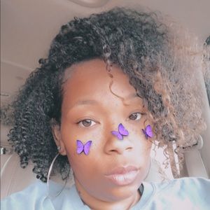 Meet your Posher, Victoria